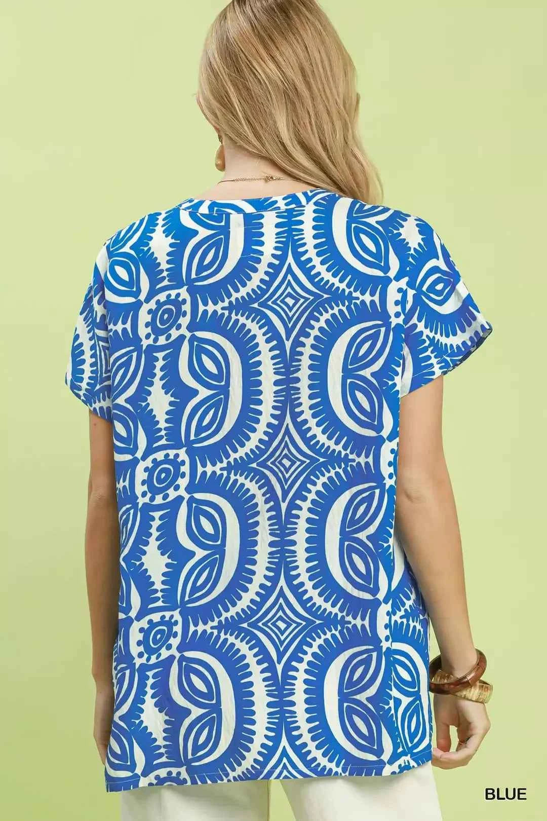 Umgee Geometric Print V-Neck Short Sleeve Top