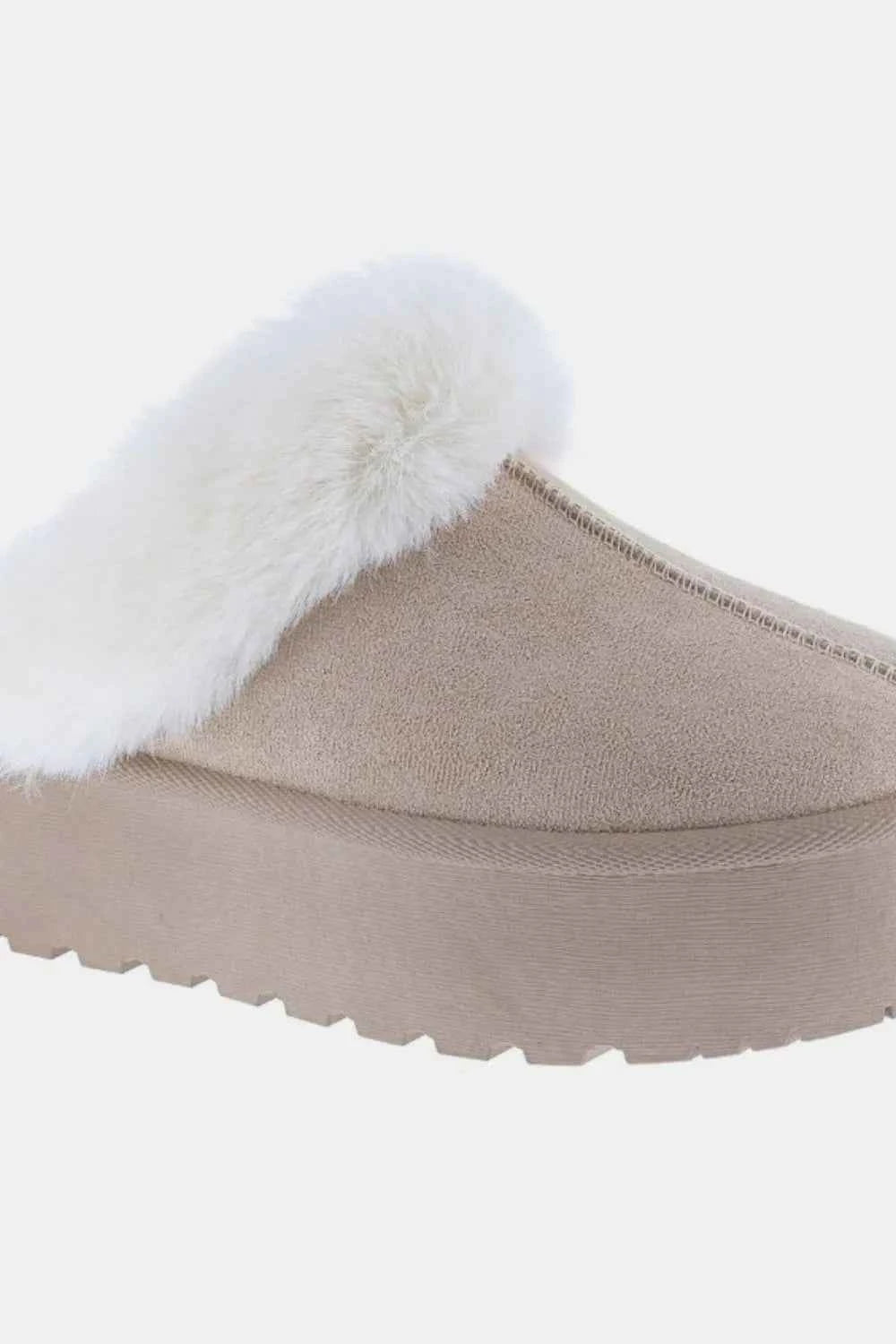 Thick Bottom Fur Trim Snow Slippers - Weeboo