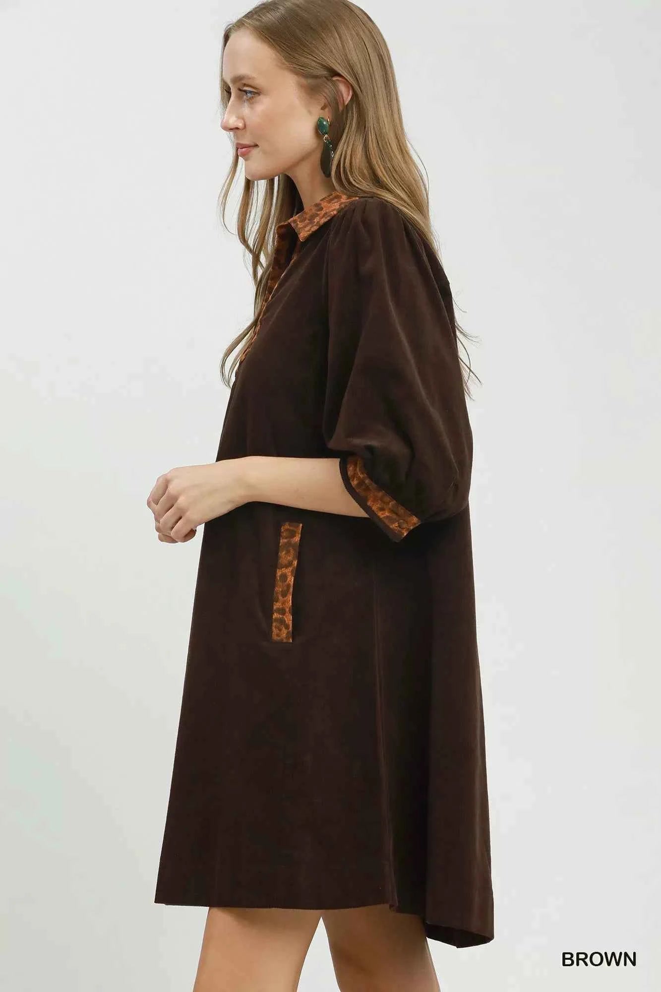 Umgee V-Neck Shift Dress with Contrast Trim