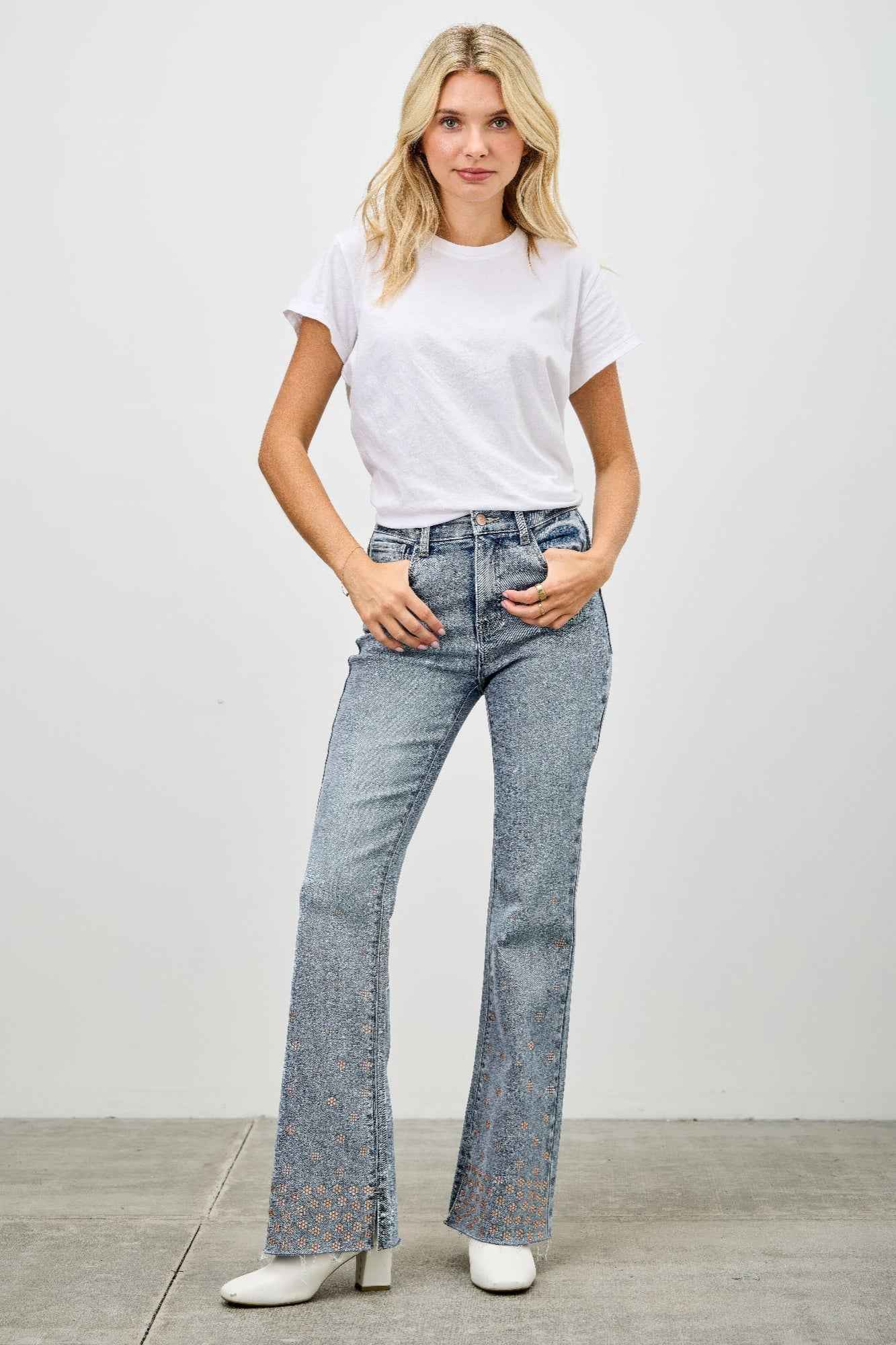 High Rise Kick Flare With Rhinestone