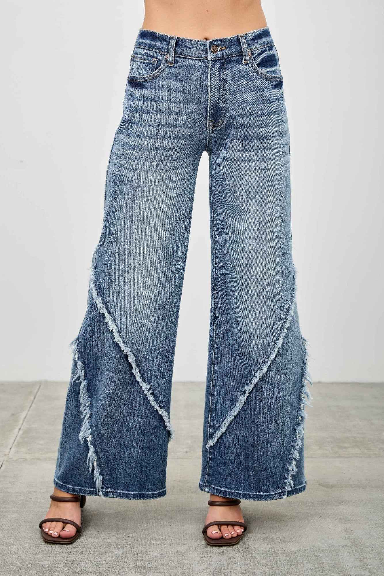 Mid Rise Wide Frayed Seam