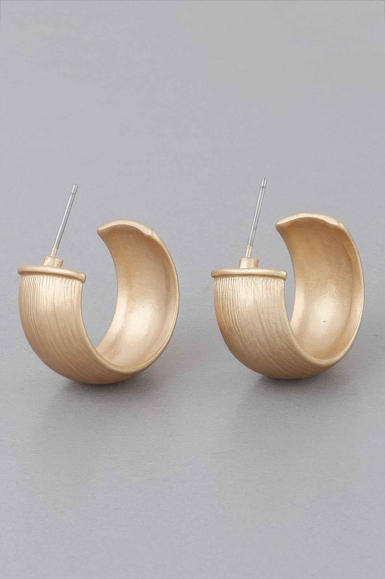 Scraped Bulky Hoop Earrings