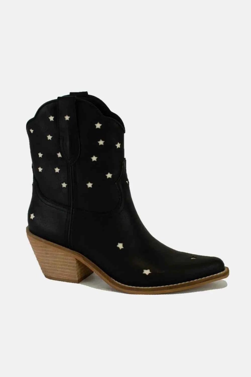 Beast Fashion Faux Leather Star-Shaped Cutouts Point Toe Boots - Liorienne