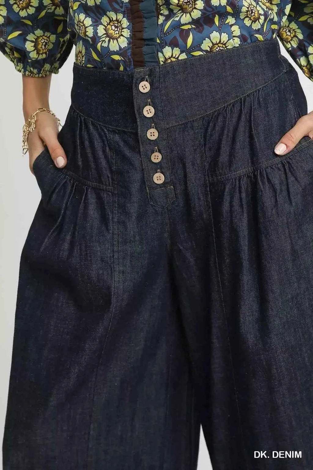 Stone Washed Wide-Leg Button-Front Culottes - Liorienne