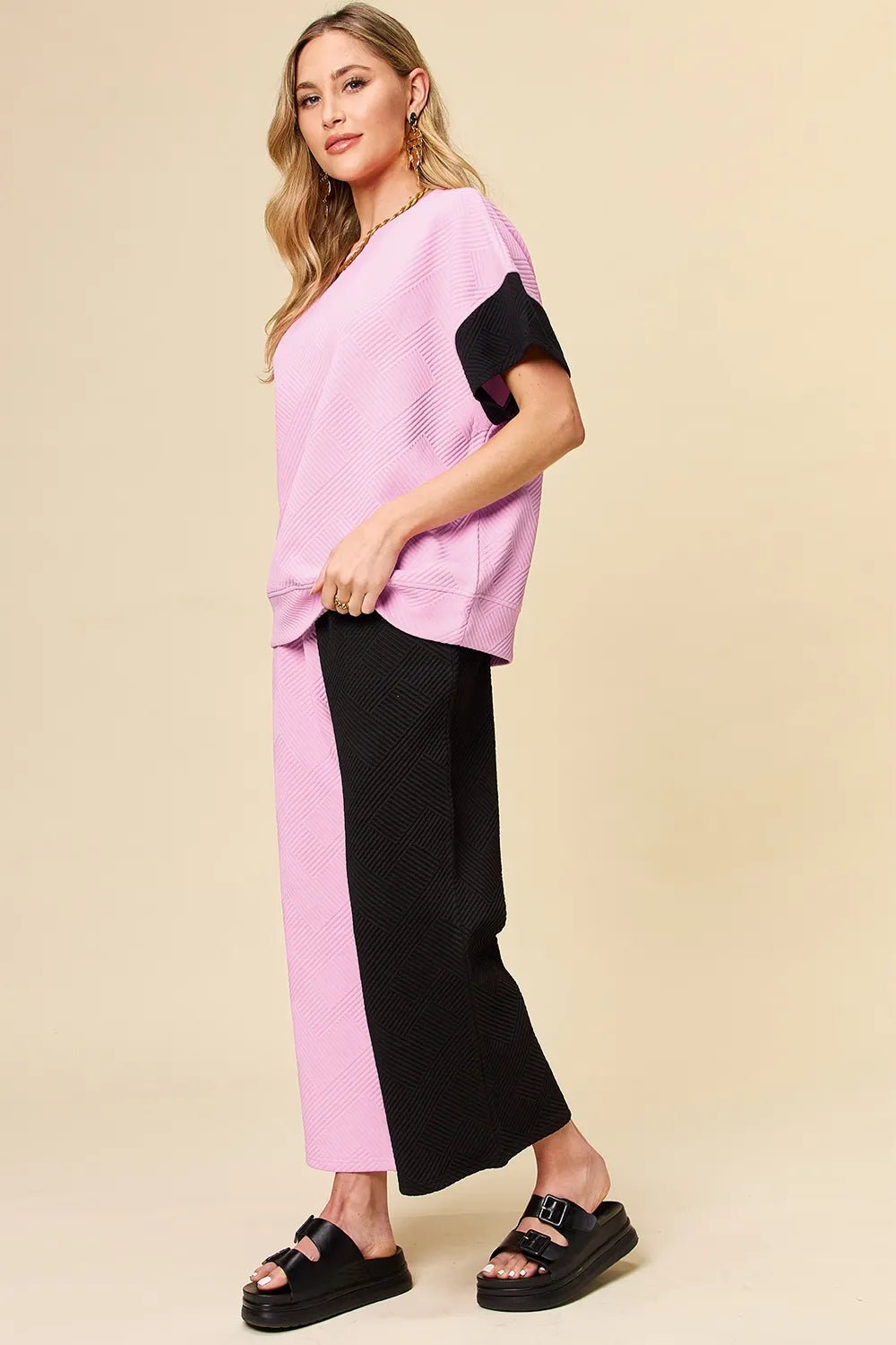 Texture Contrast T-Shirt and Wide Leg Pants Set - Double Take - Liorienne